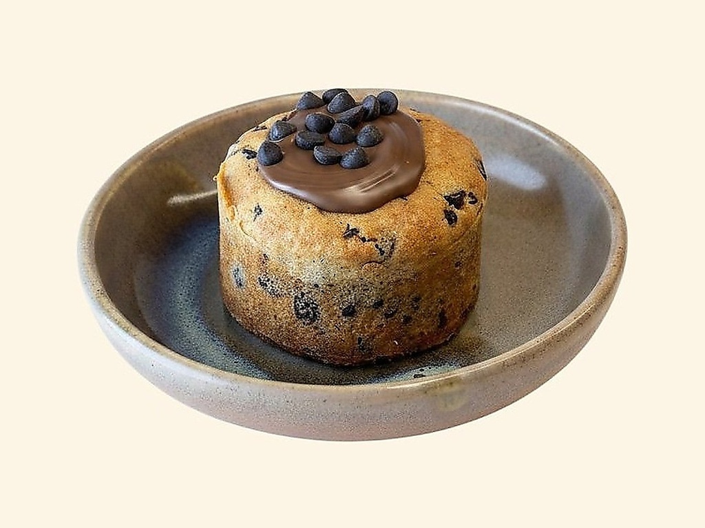 Mini Chocolate Chip Cake